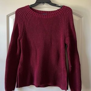GAP cotton sweater with hidden snaps at the hem